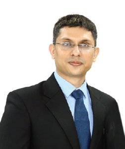 Dr. Parag Savsani